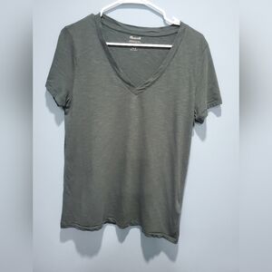 Bundle Only: MADEWELL WOMEN'S SHORT SLEEVE V-NECK WHISPER COTTON TEE Sz S